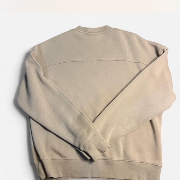 Alphalete Men's Tan Crewneck Sweater - Picture 2 of 2